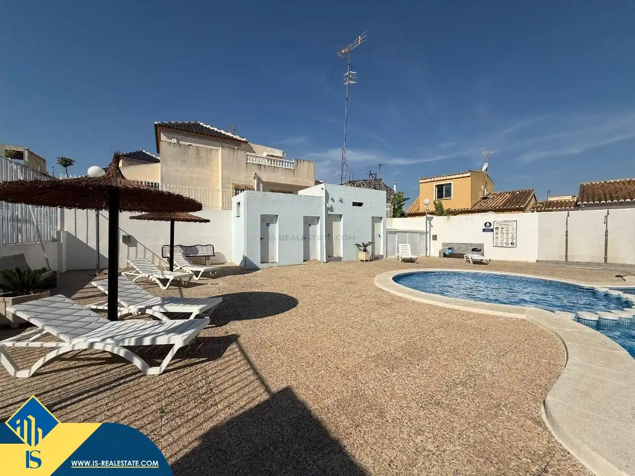 Detached house with terrace for sale in Los Balcones - Los Altos, imagen 2
