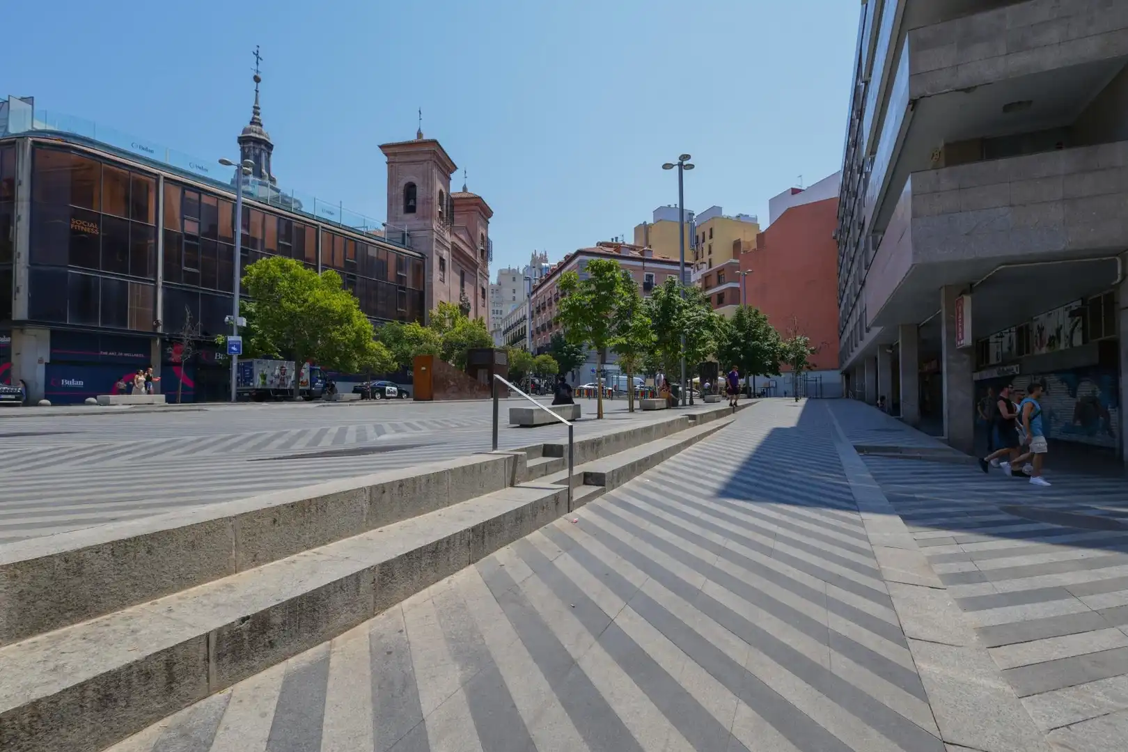 Vista exterior de Estudio en venta en Madrid con Aire acondicionado, Calefacción y Amueblado