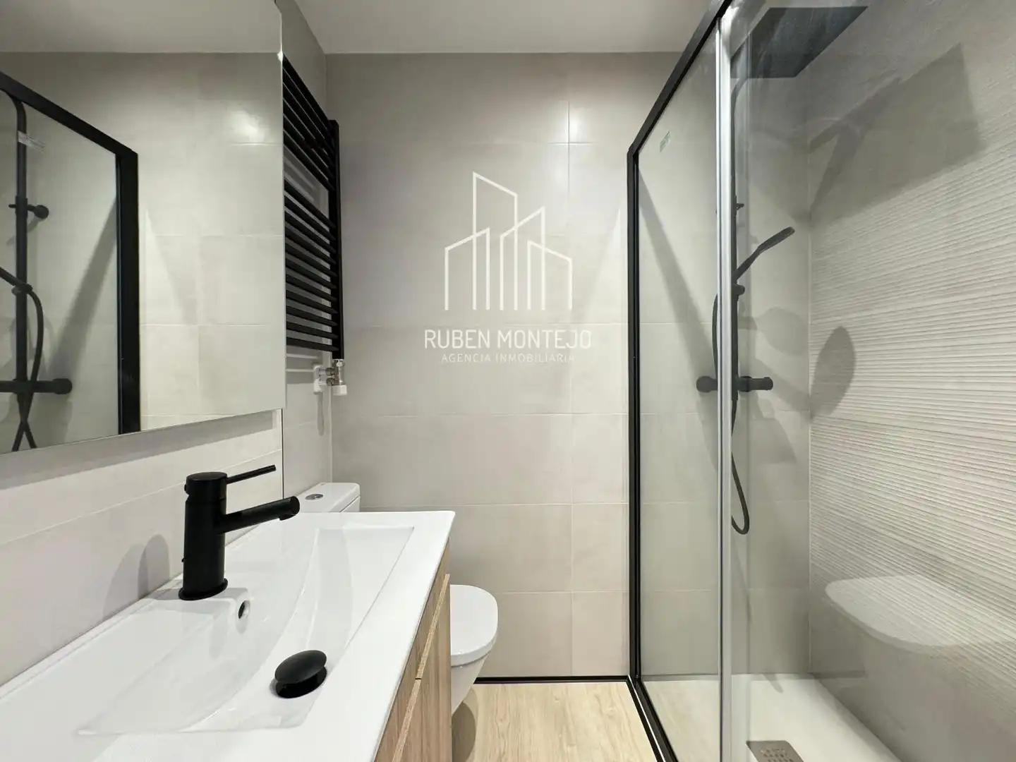 Flat for rent in Gomez Arias, Vidal