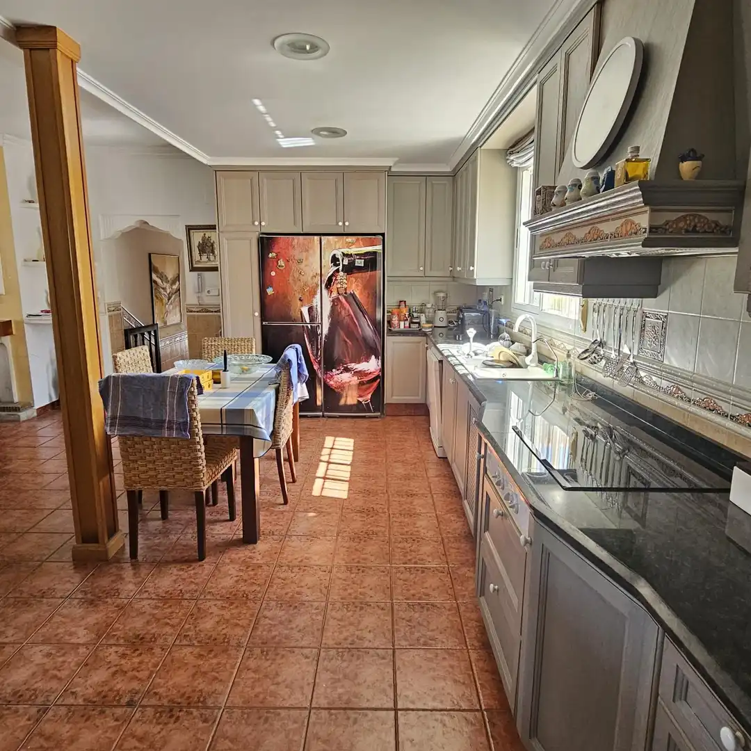 Detached house with pool for sale in Montserrat, imagen 15