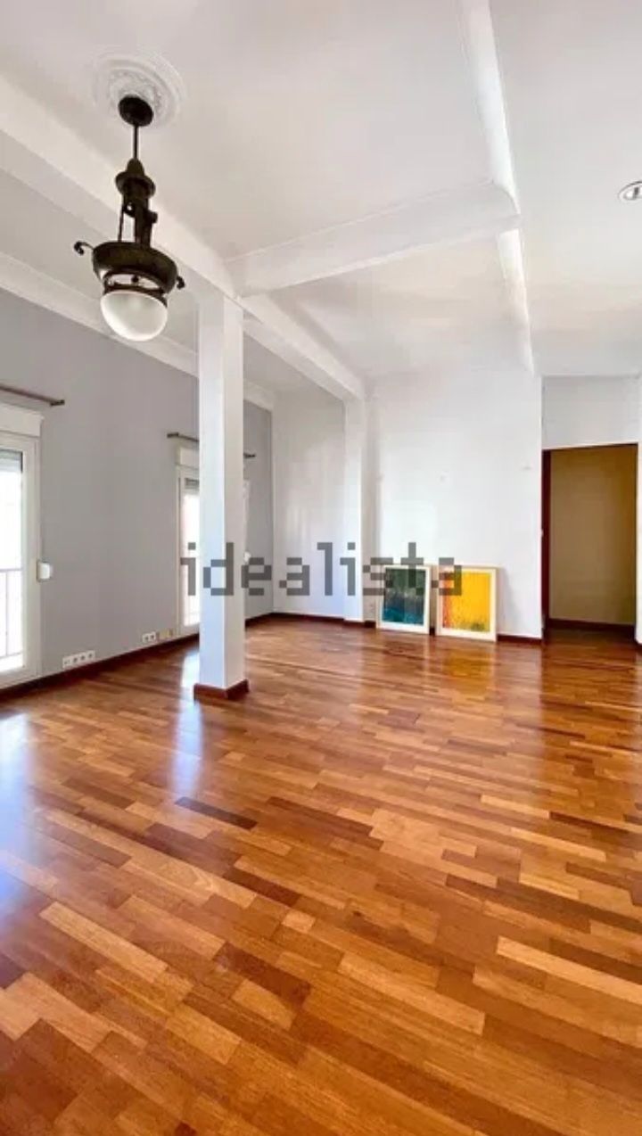 Bedroom of Flat to rent in  Valencia Capital  with Air Conditioner and Oven
