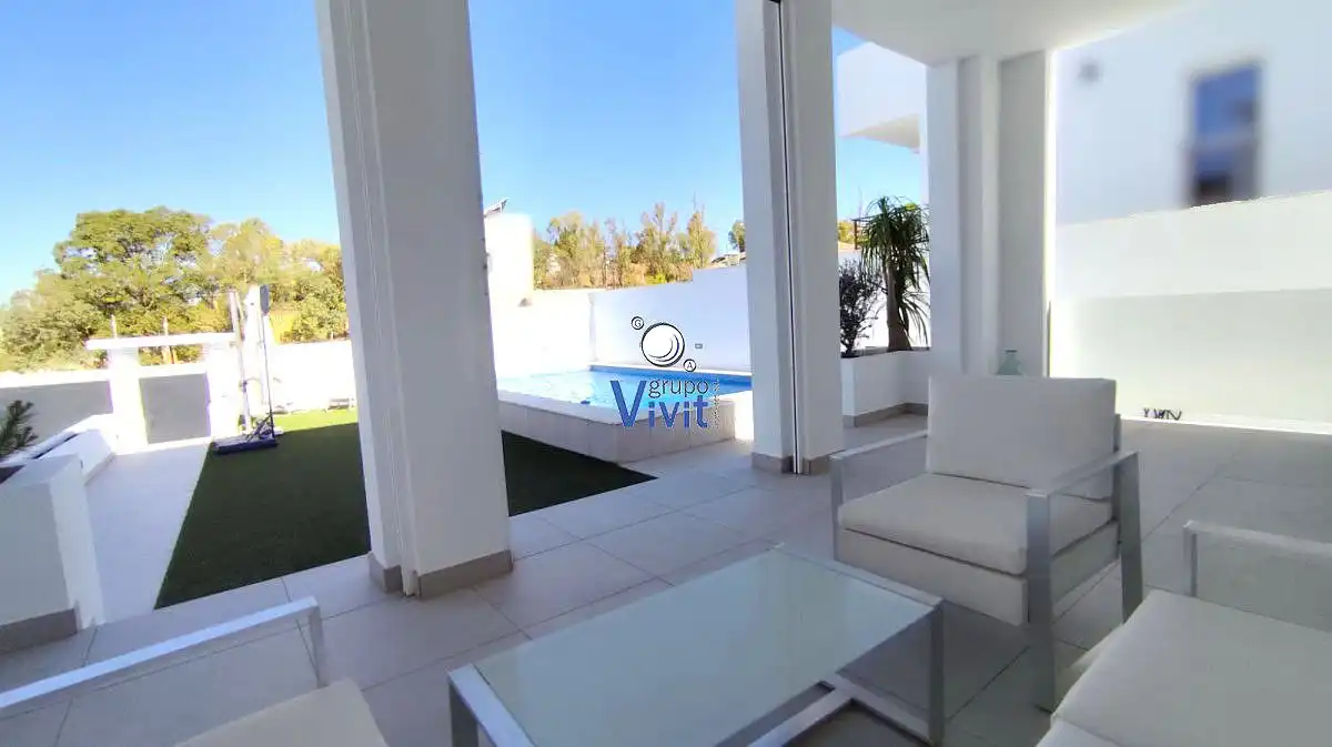 Terrasse von Haus oder Chalet zum Verkauf in Alcalá de Guadaira mit Klimaanlage, Terrasse und Abstellraum