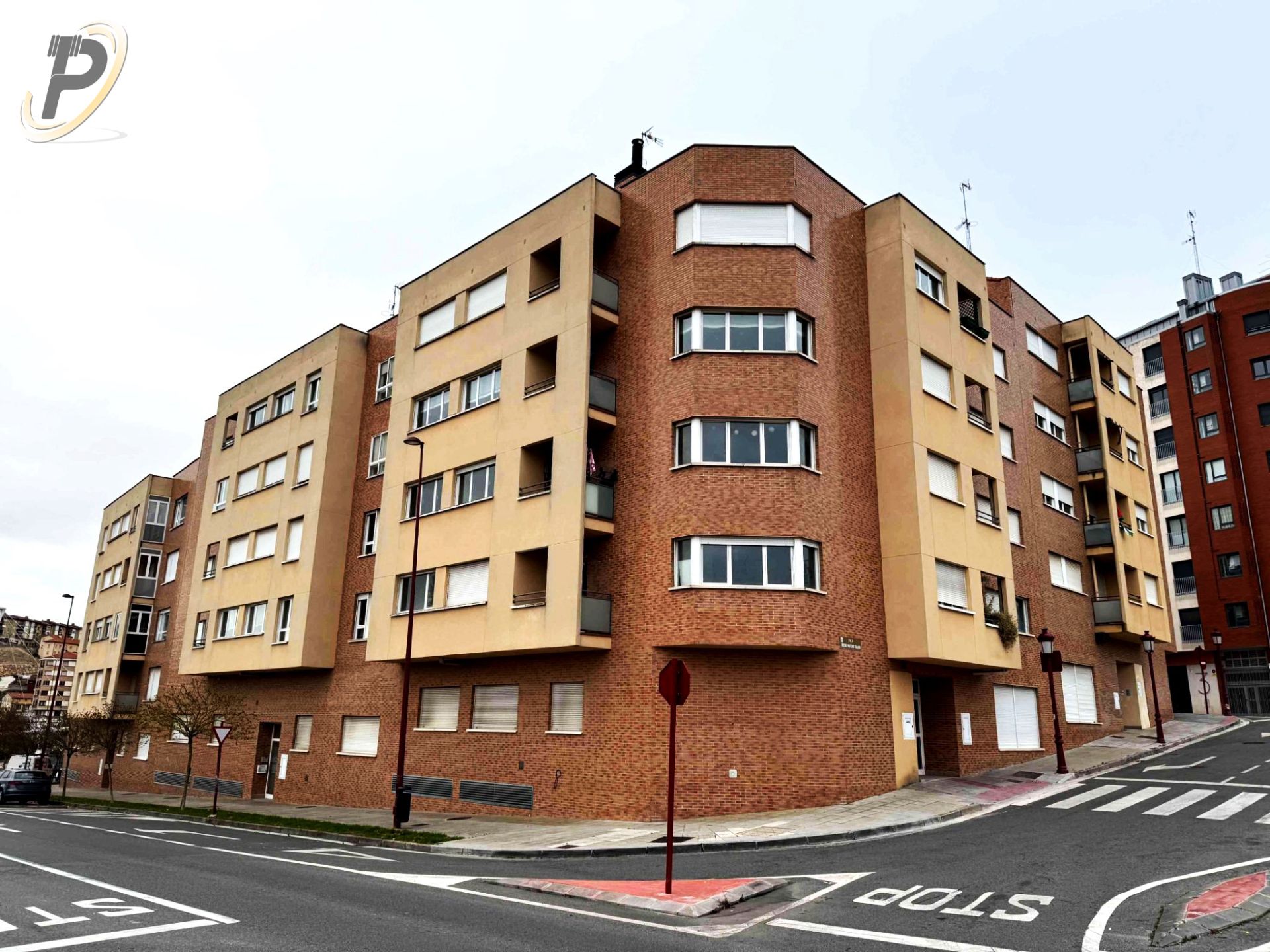 Exterior view of Flat for sale in Haro  with Heating, Parquet flooring and Storage room