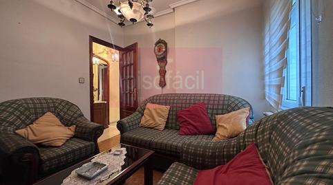 Foto 2 de Pis en venda a A Piriganlla - Albeiros - Garabolos, Lugo Capital