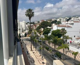 Vista exterior de Àtic en venda en Torremolinos amb Aire condicionat i Terrassa