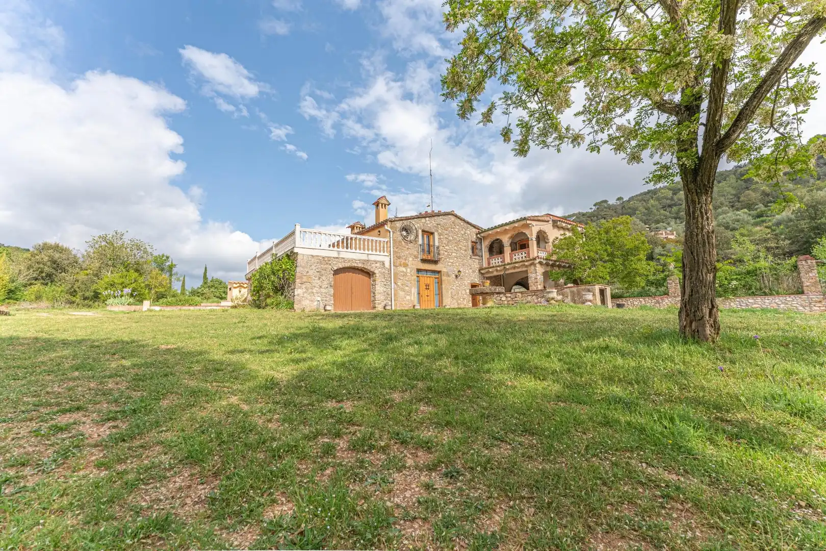 Exterior view of Country homes for sale in Lladó  with Terrace and Swimming Pool
