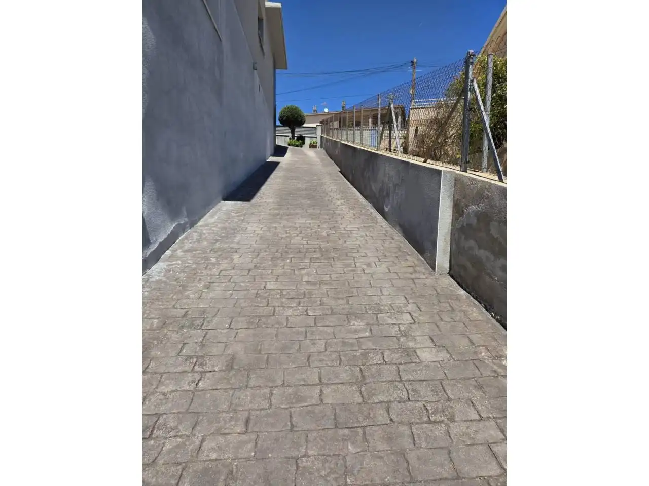 Vista exterior de Casa o chalet en venta en Cunit con Aire acondicionado, Calefacción y Jardín privado