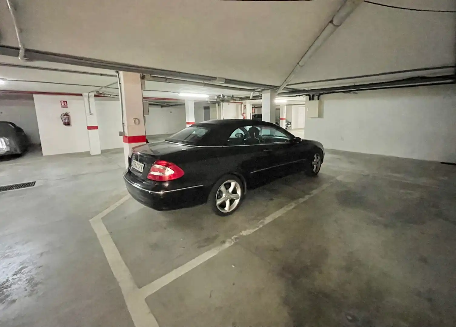 Parking de Dúplex de alquiler en Marbella con Aire acondicionado, Terraza y Amueblado