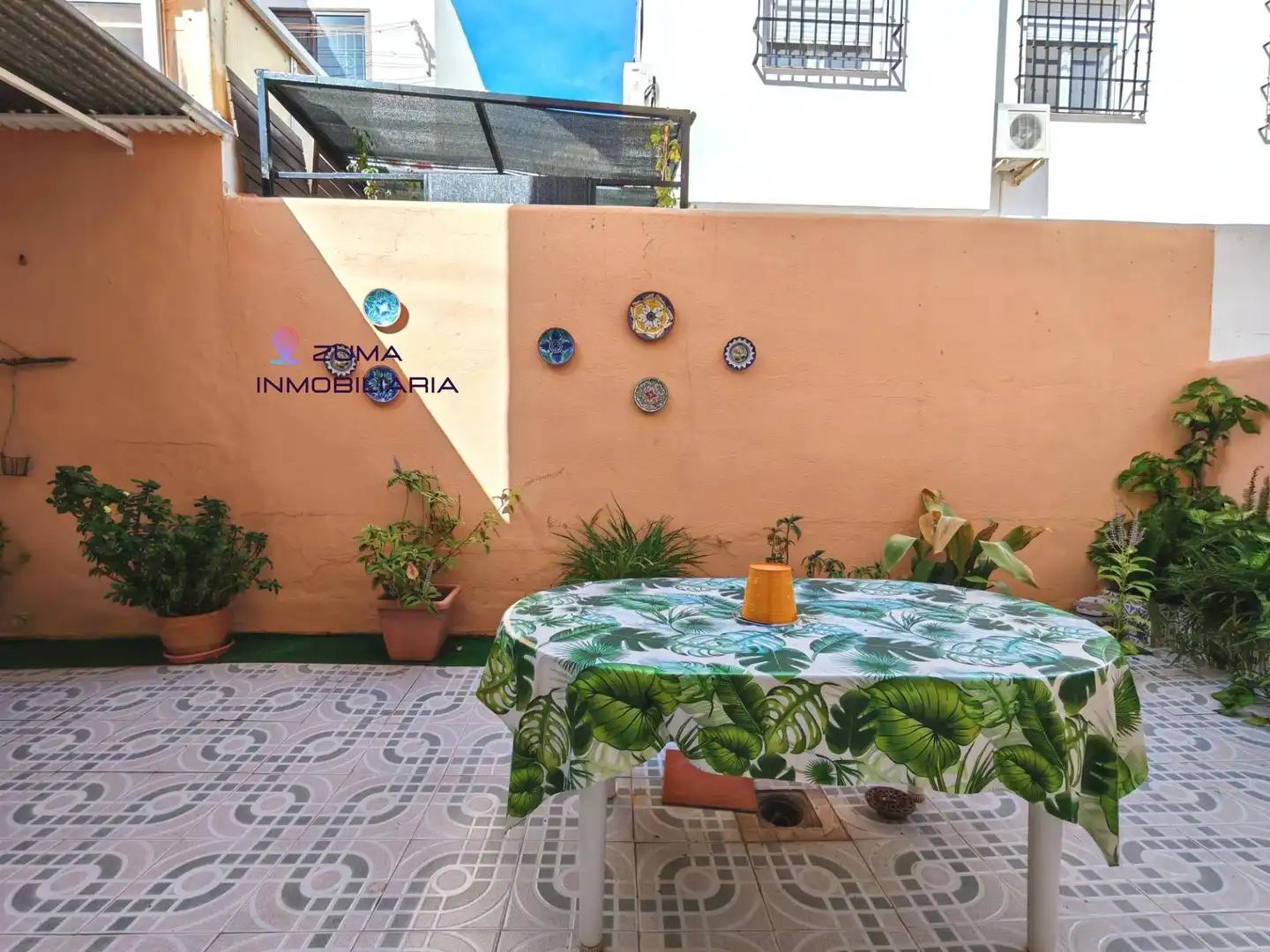 Terraza de Casa adosada en venta en Churriana