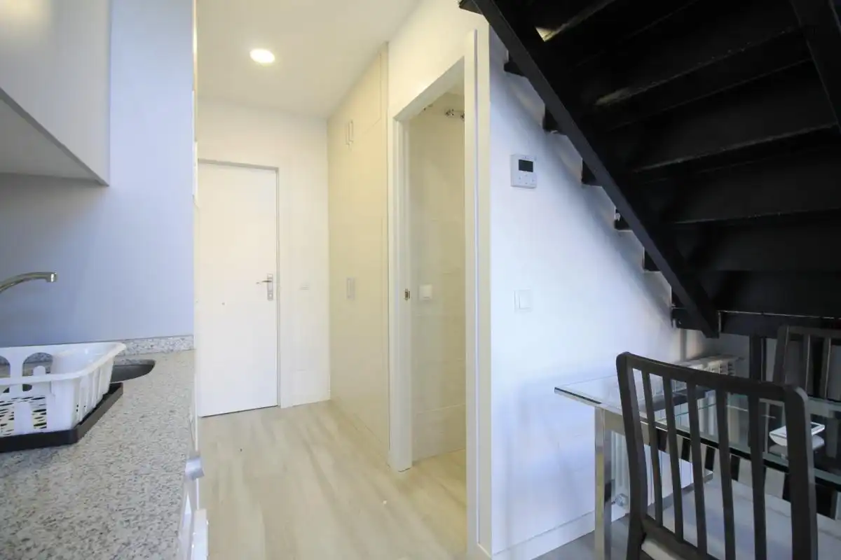 Study for rent in Almendrales