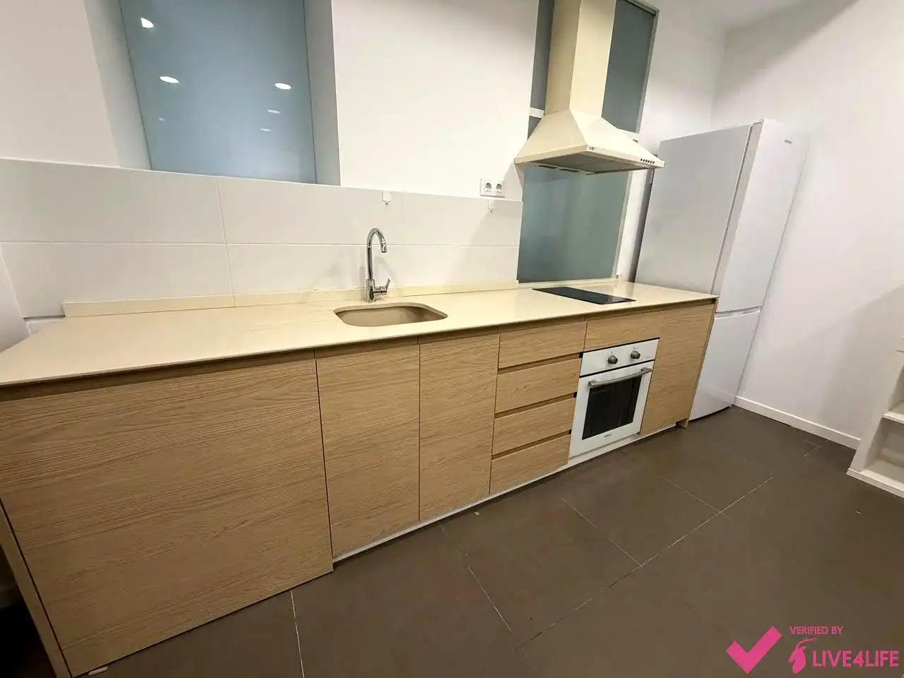 Cocina de Planta baja de alquiler en Valencia con Aire acondicionado, Terraza y Amueblado