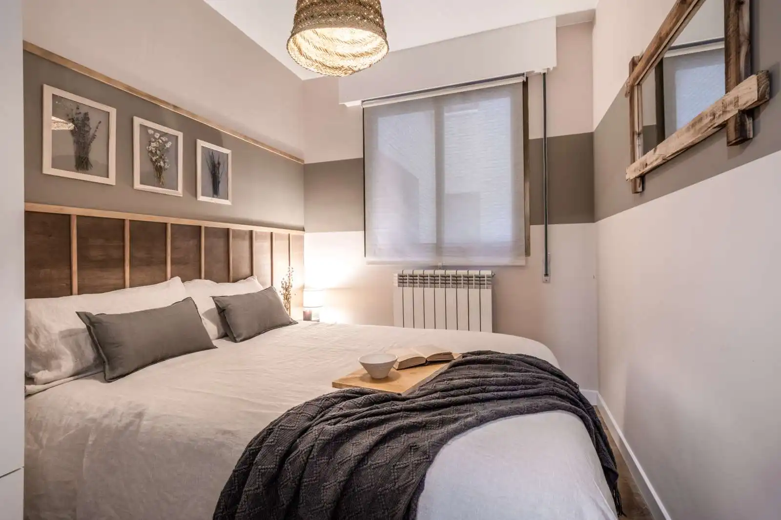 Habitación de Apartamento para compartir en Madrid con Aire acondicionado, Terraza y Amueblado