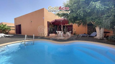 Foto 2 de Casa o chalet en venta en Corralejo, La Oliva