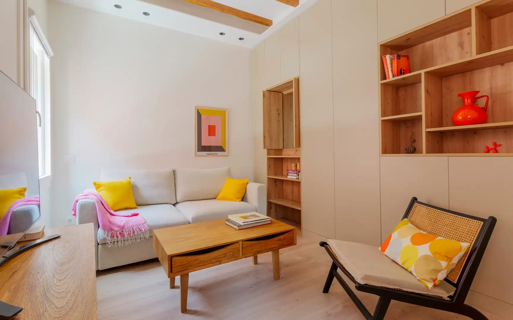 Living room of Flat for rent in Madrid  with Heating and Furnished