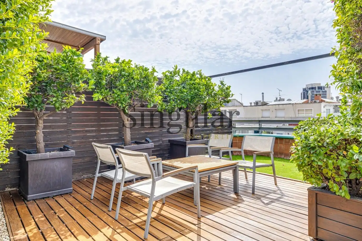 Terraza de Ático en venta en Barcelona con Calefacción, Parquet y Terraza