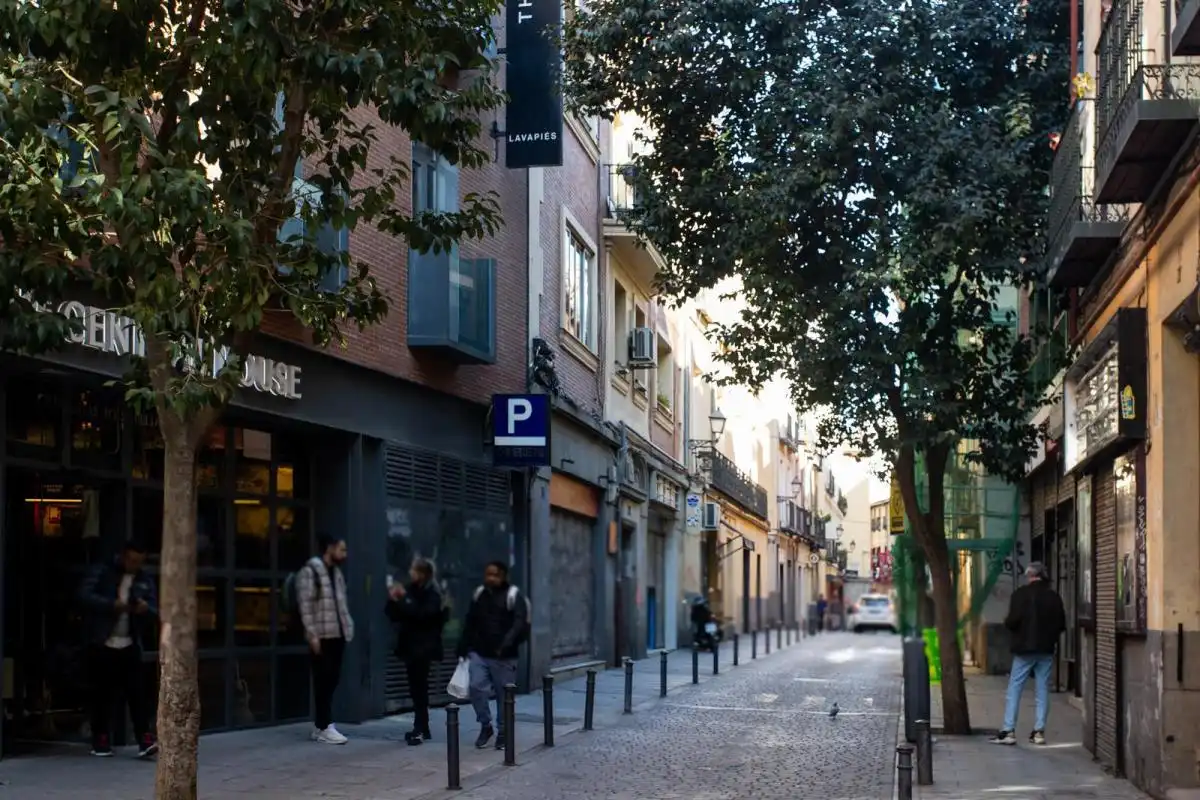 Außenansicht von Maisonette zum Verkauf in Madrid mit Klimaanlage und Heizung