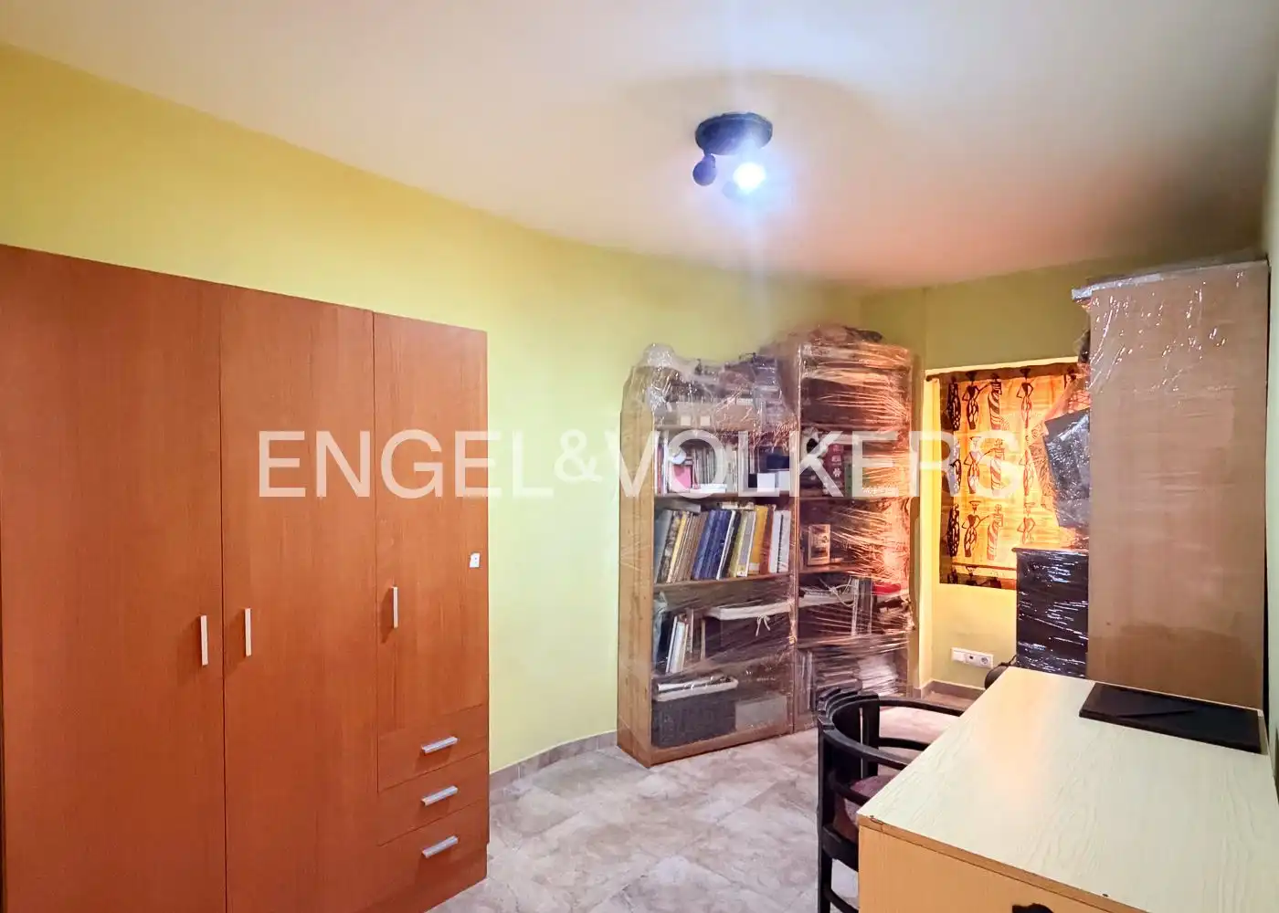Wohnung zur Miete in Camins al Grau