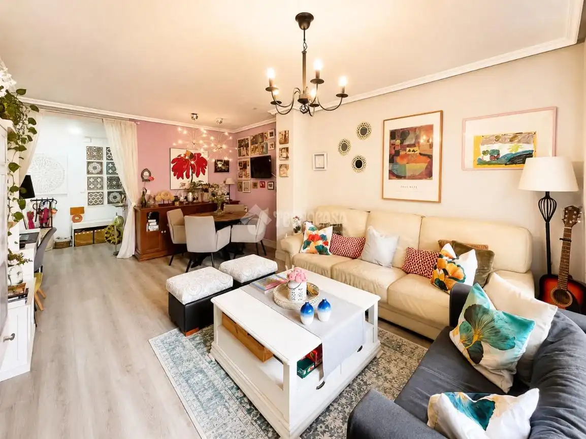 Living room of Flat for sale in Illescas  with Air Conditioner and Heating