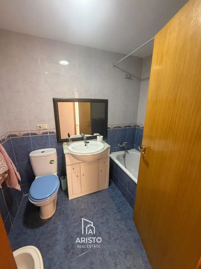 Badezimmer von Wohnung zum Verkauf in Manises