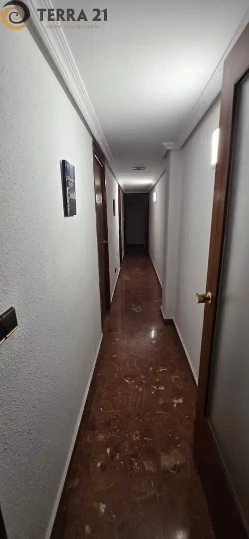 Piso con terraza en alquiler en Hospital, imagen 7