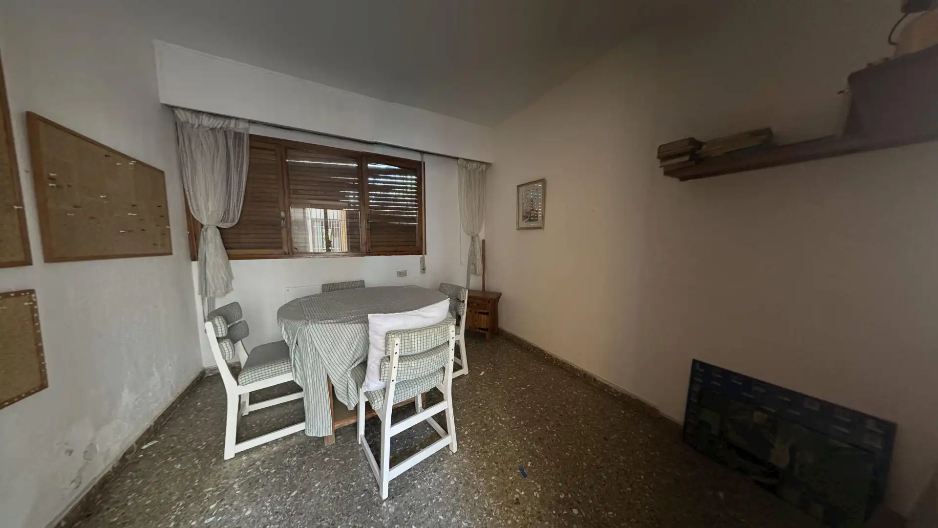 Menjador de Casa o xalet en venda en Alicante / Alacant amb Jardí privat, Terrassa i Piscina