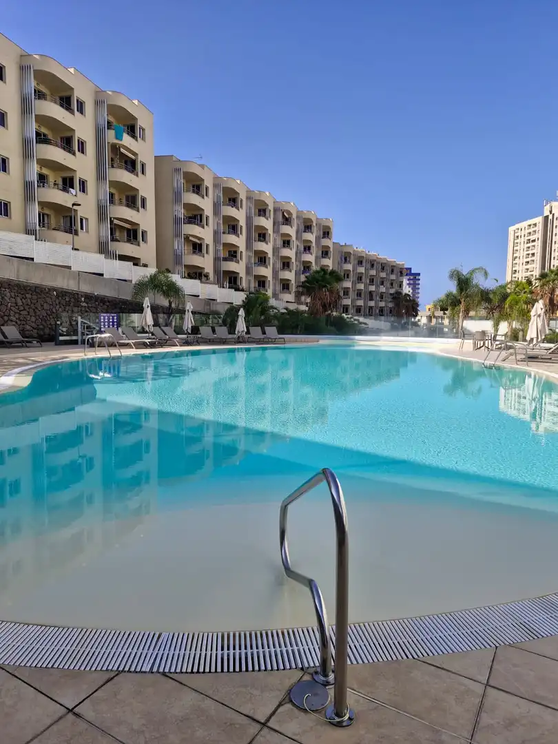Piscina de Apartament en venda en Adeje amb Terrassa, Piscina i Moblat