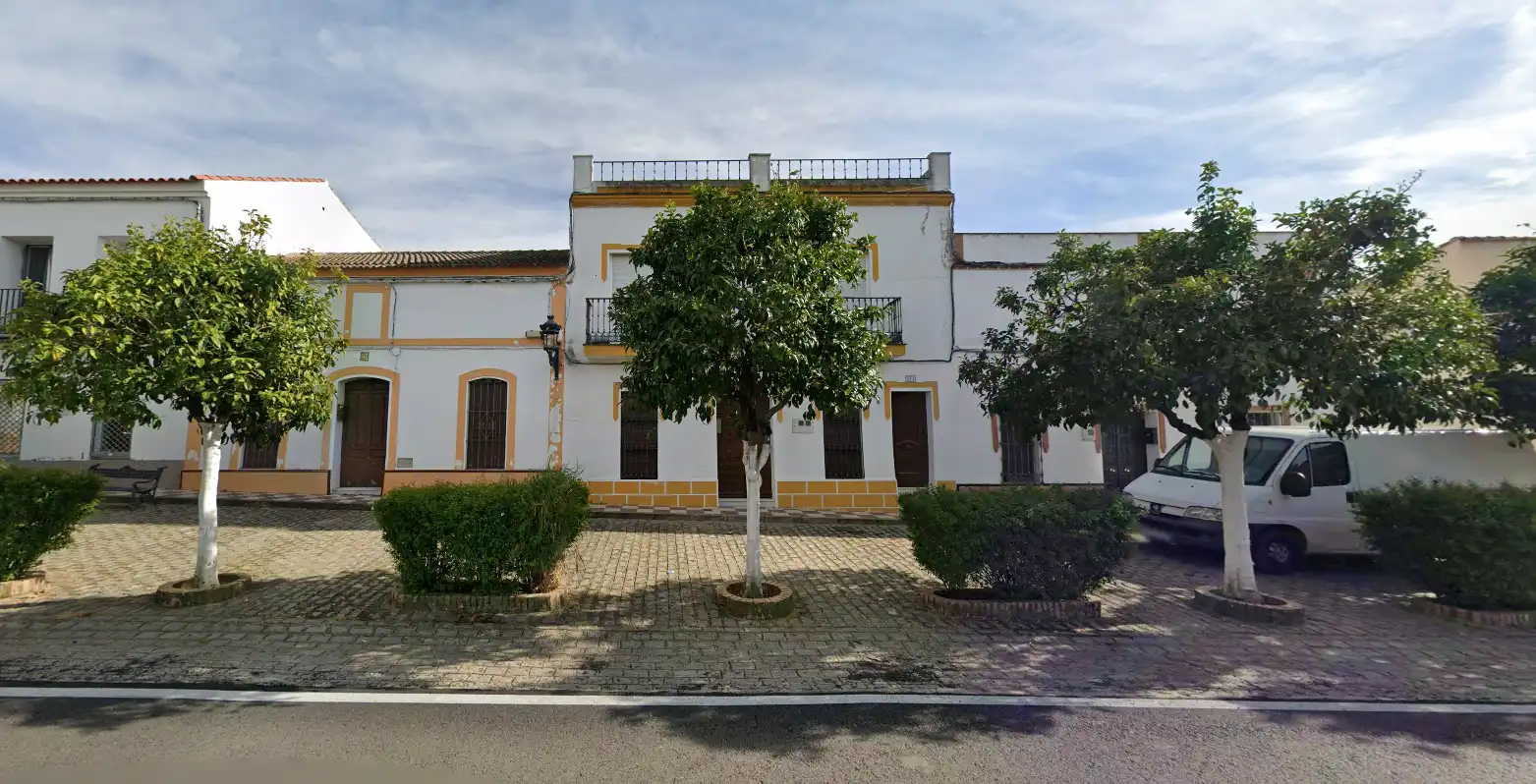 Vista exterior de Piso en venta en El Real de la Jara