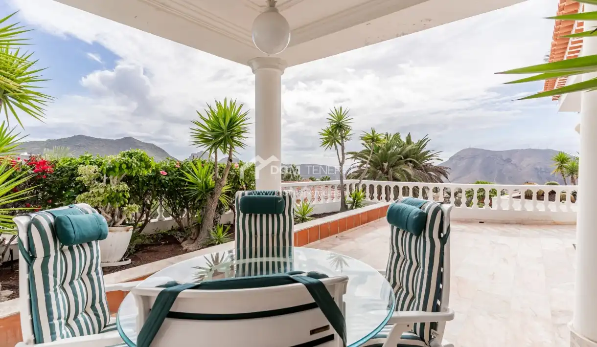 Terraza de Casa o chalet en venta en Arona con Terraza, Piscina y Amueblado