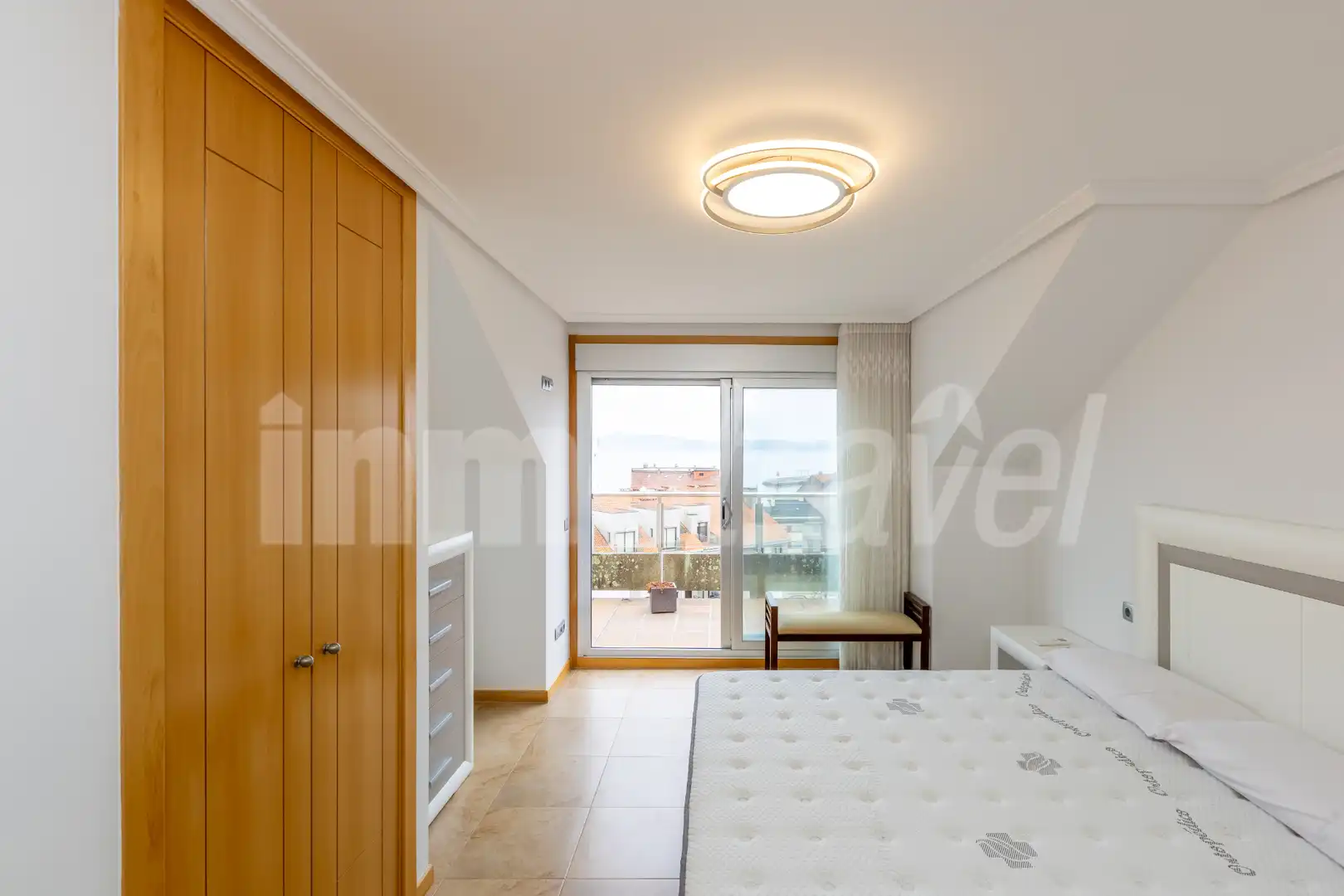 Bedroom of Attic for sale in Sanxenxo  with Air Conditioner, Heating and Terrace