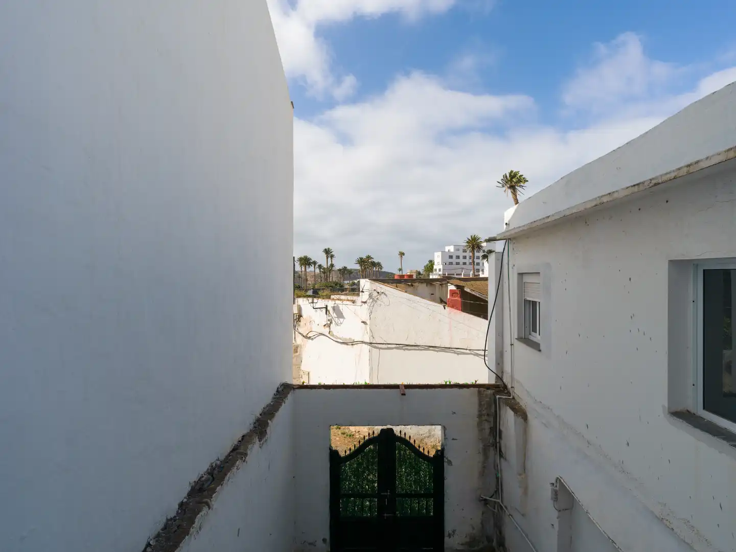 Vista exterior de Edificio en venta en Telde
