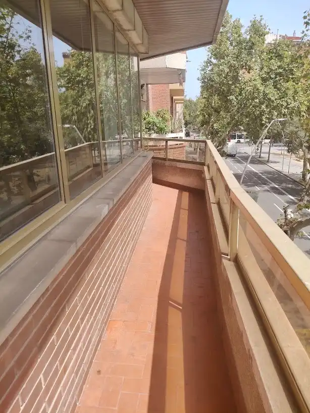 Ufficio con terrazza in affitto a Carrer de València 83, imagen 14