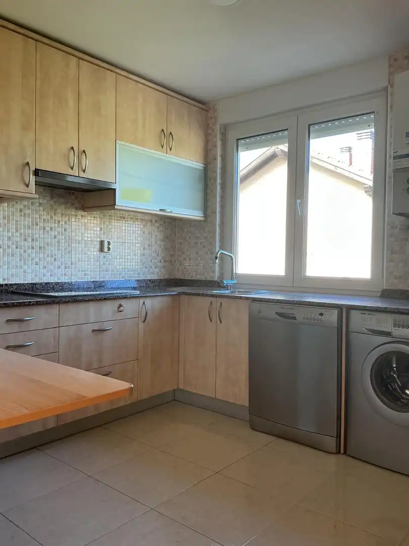 Appartamento con piscina in affitto a Cuchía - Calle San Juan, imagen 10