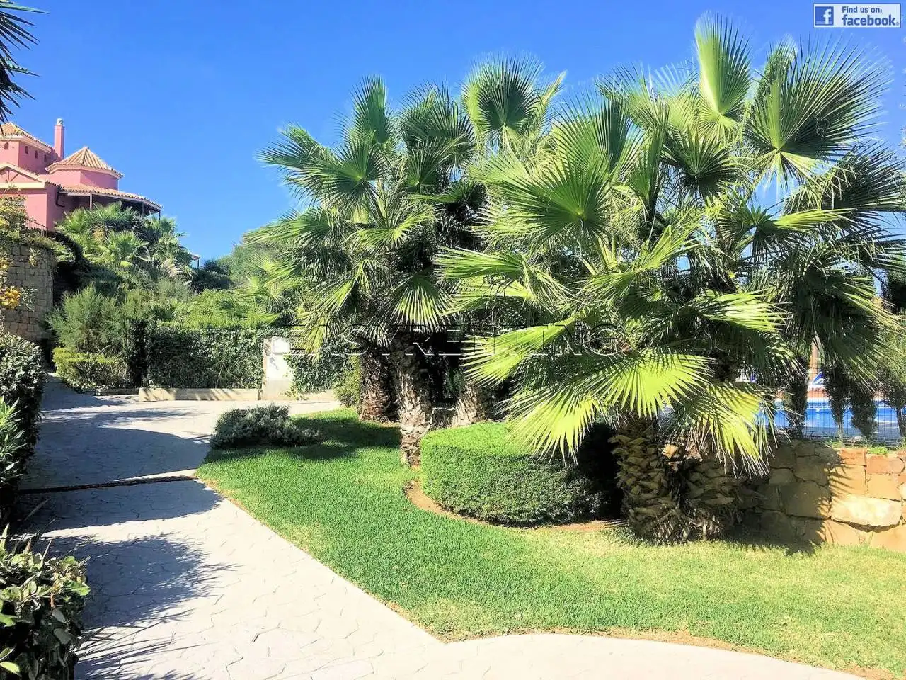 Garden of Flat for sale in La Alcaidesa  with Terrace and Furnished