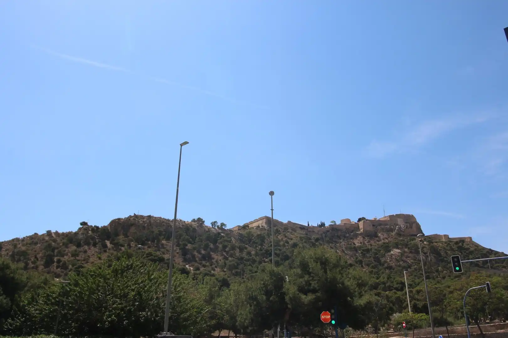 Vista exterior de Edifici en venda en Alicante / Alacant