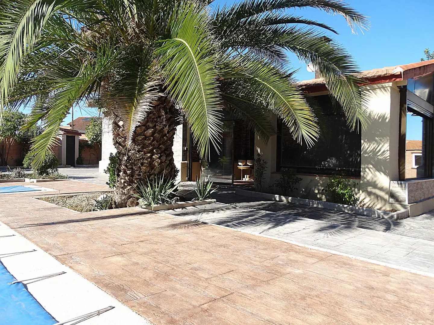 Vista exterior de Casa o chalet en venta en Arganda del Rey con Aire acondicionado, Calefacción y Jardín privado