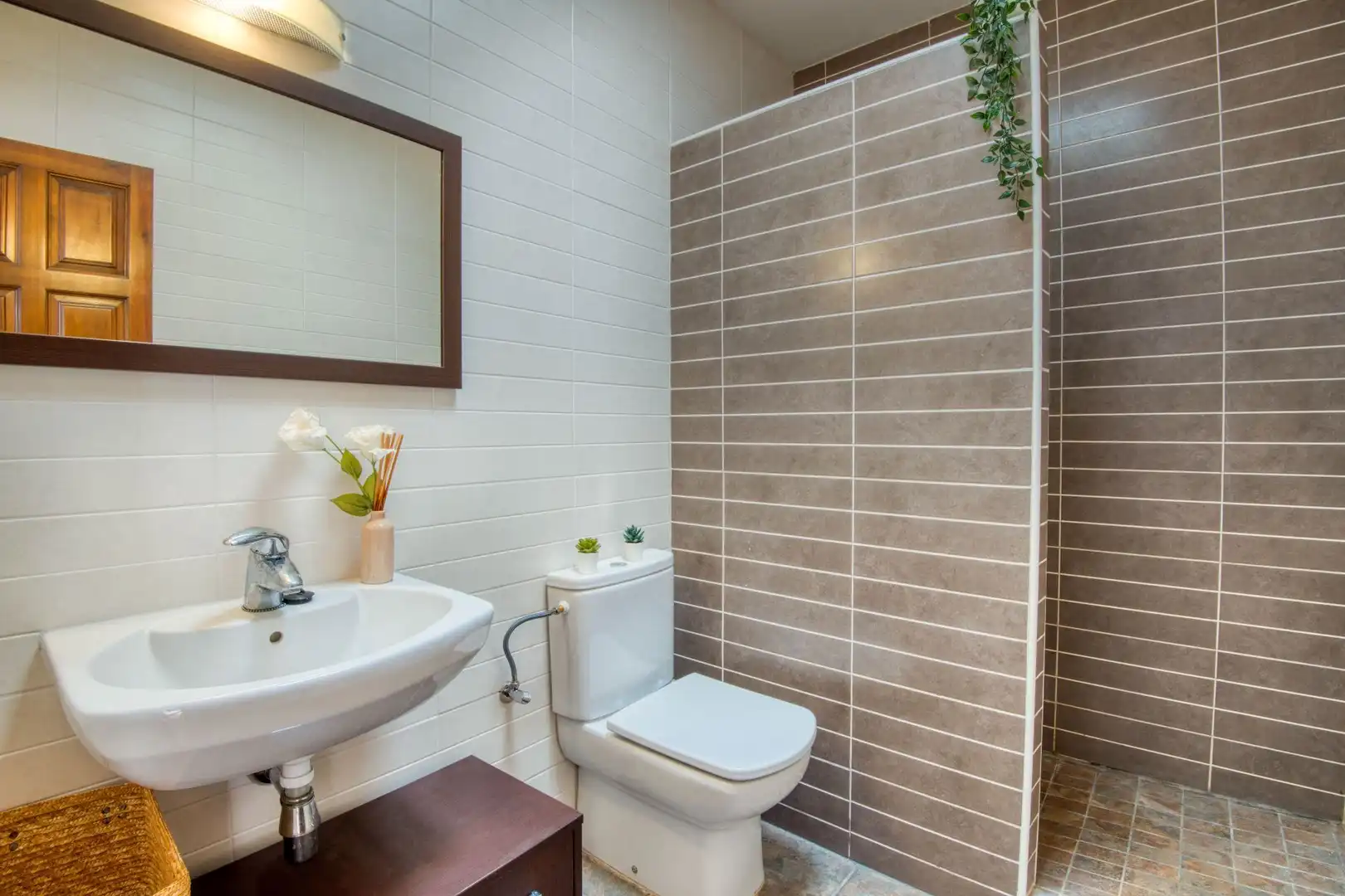 Baño de Casa o chalet en venta en L'Escala con Aire acondicionado, Calefacción y Jardín privado