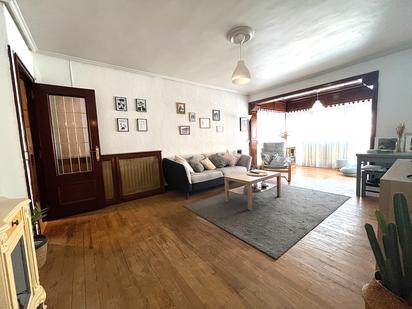 Living room of Flat for sale in Bilbao   with Heating, Oven and Washing machine