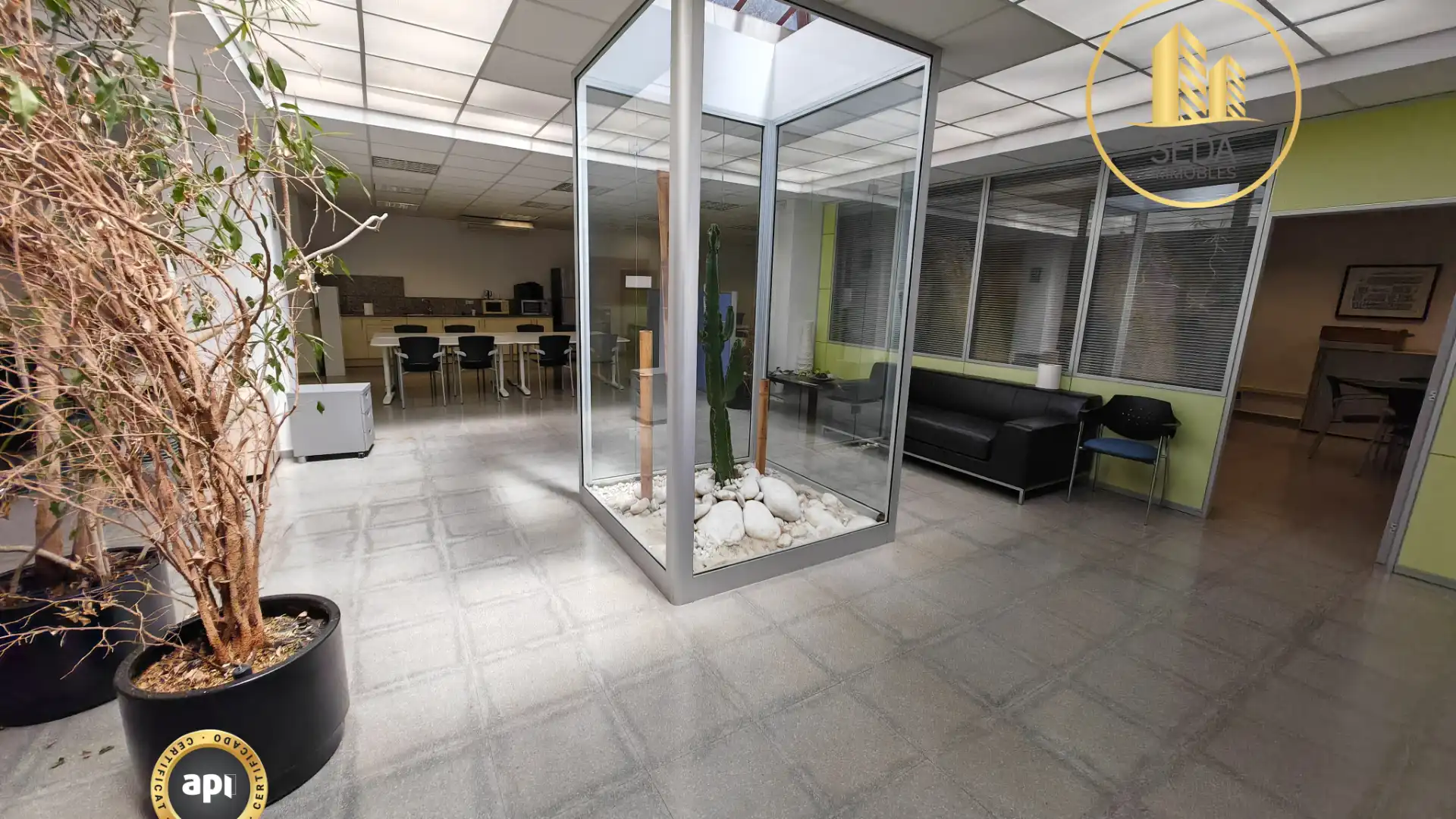 Local de alquiler en Carrer de Blasco de Garay, La Maurina, Ponent