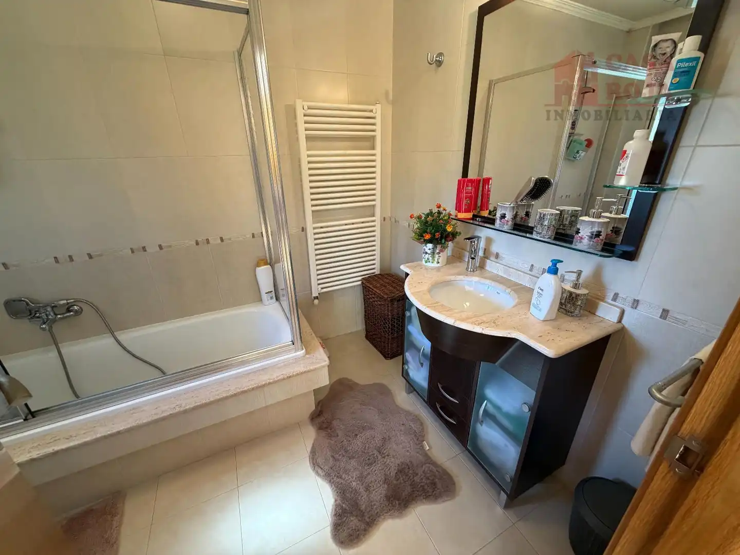 Bathroom of Detached homes for sale in Moaña  with Heating, Parquet flooring and Terrace