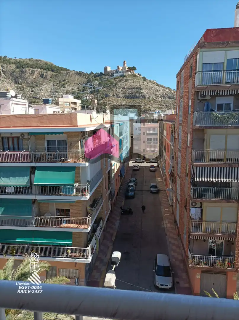 Piso con terraza en venta en Carrer de la Bega 44, imagen 4