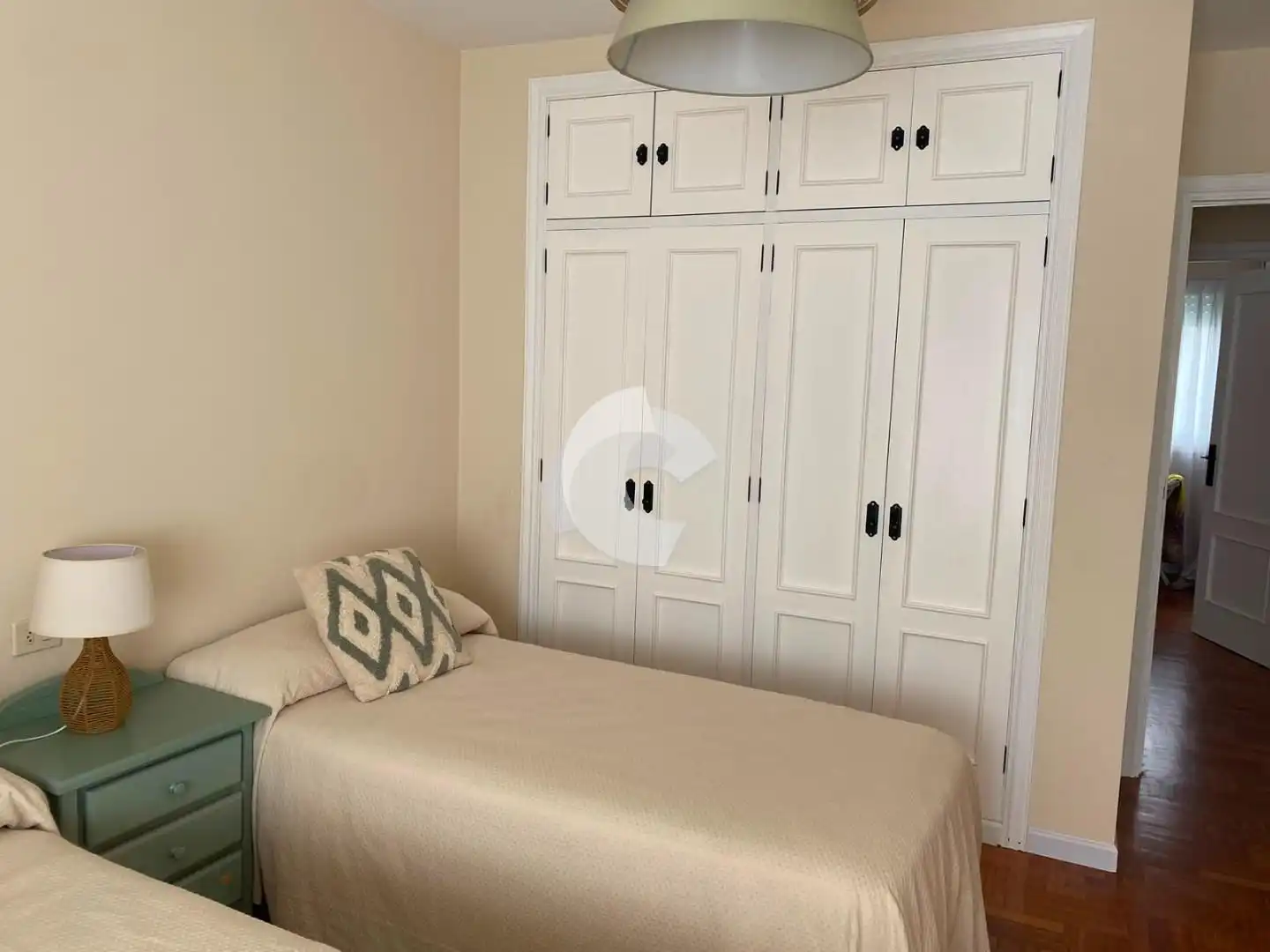 Schlafzimmer von Wohnung zur Miete in Baiona