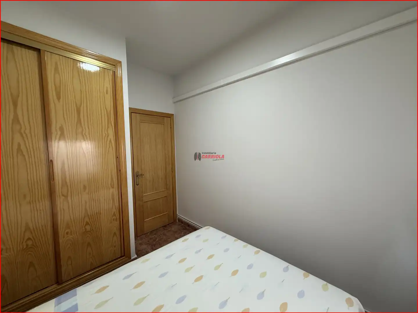 Habitación de Casa adosada en venta en El Casar de Escalona con Aire acondicionado, Calefacción y Trastero