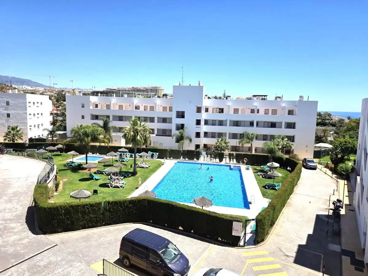 Piscina de Apartament en venda en Mijas amb Aire condicionat, Calefacció i Terrassa