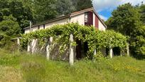 Vista exterior de Casa o xalet en venda en Santiago de Compostela  amb Calefacció, Jardí privat i Terrassa