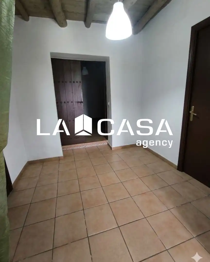 Casa adosada en venta en El Ronquillo