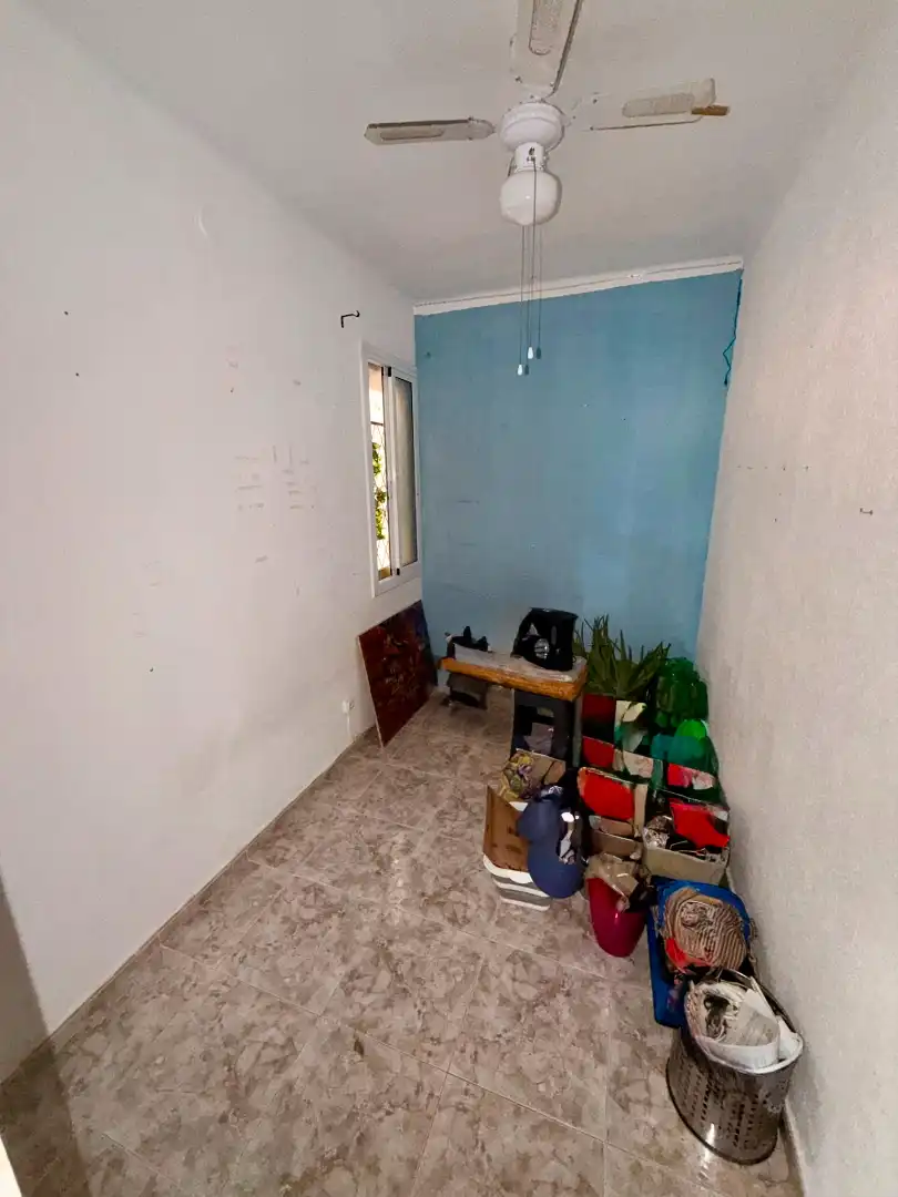 Piso en venta en Barcelona con Aire acondicionado, Horno y Balcón