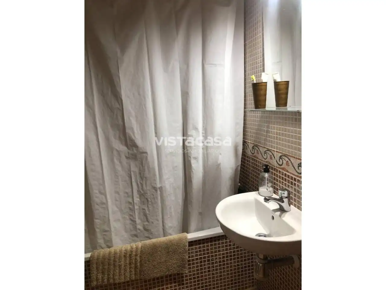 Bathroom of Duplexes for sale in Mairena del Alcor  with Air Conditioner, Heating and Terrace