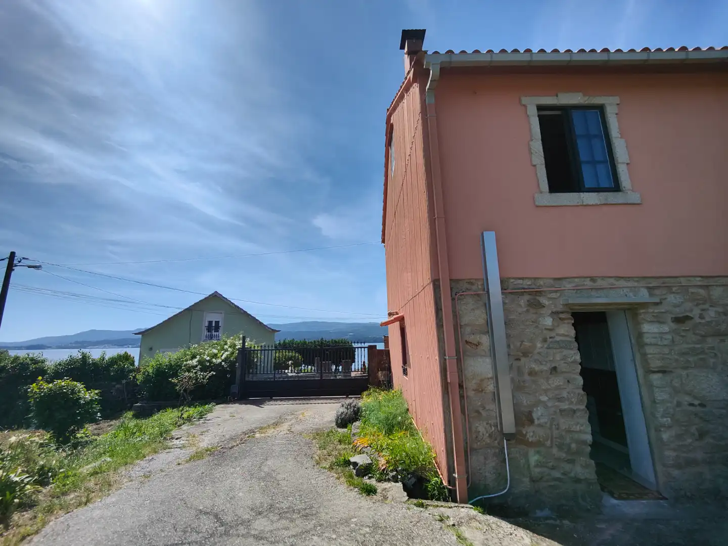 Exterior view of Houses for sale in Rianxo  with Heating, Private garden and Storage room