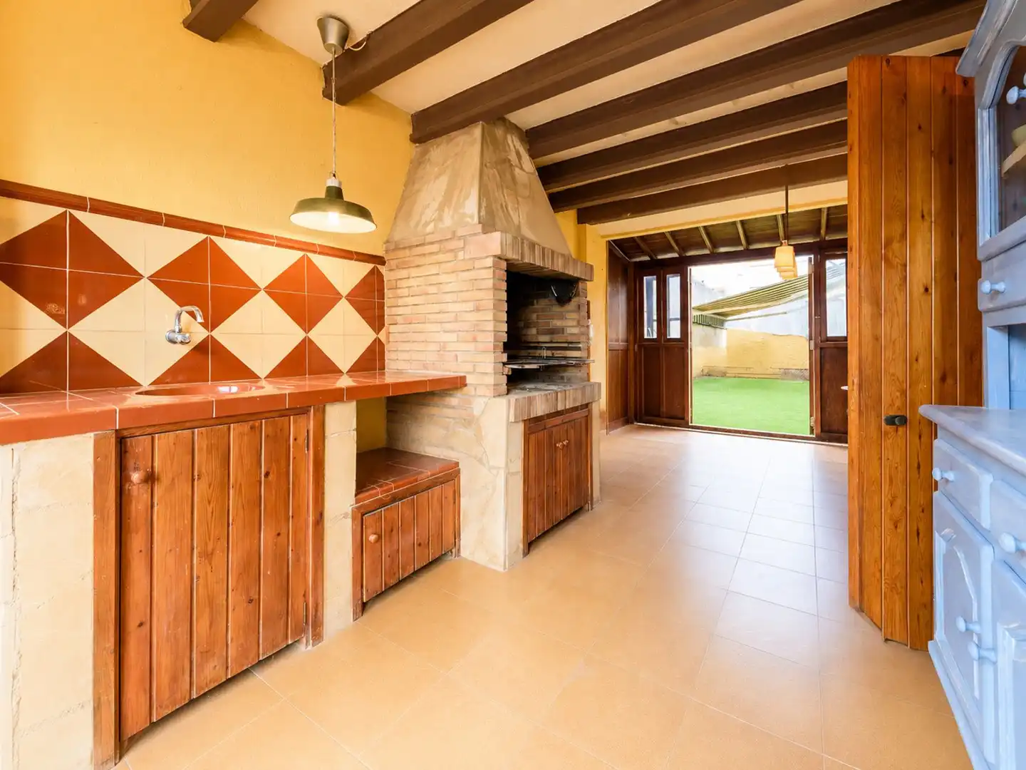 Kitchen of Detached homes for sale in Els Pallaresos  with Air Conditioner, Heating and Private garden