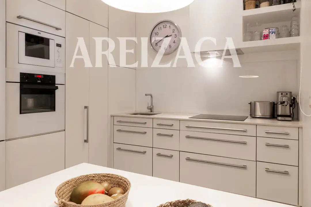 Küche von Wohnung zum Verkauf in Donostia - San Sebastián  mit Heizung